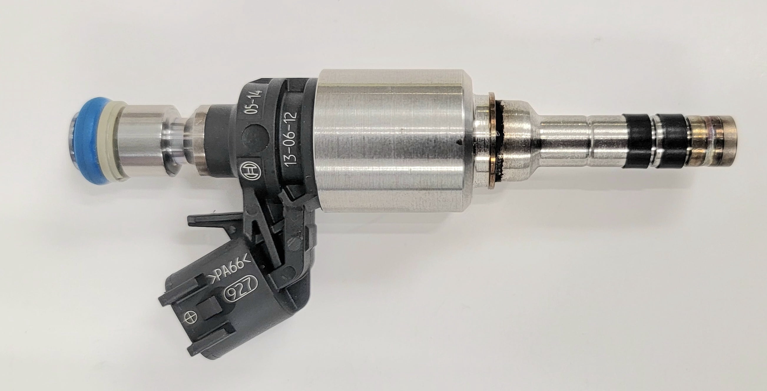 Bosch Fuel Injector 12633913 for Cadillac Chevrolet Buick GMC ATS 13-21