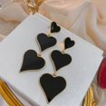 thumbnail image 5 of Pendientes colgantes con forma de corazón negro para mujeres y niñas, 5 of 5
