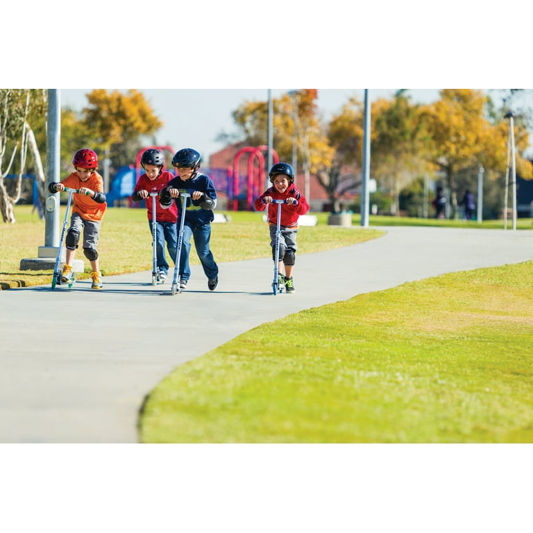 ❃R❃ ページ　SCO-143/CC Razor Kick Scooter with Aluminum Lightweights, Folding