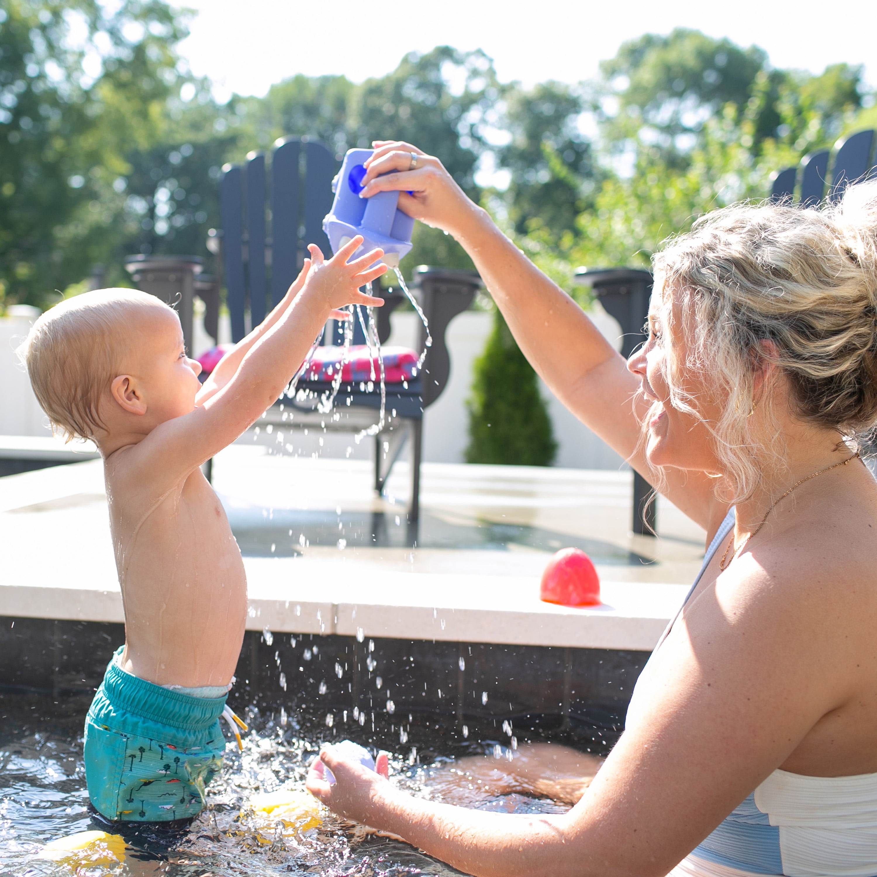 Dr. Brown's Clean up Pour & Roar Watering Can Bath Toy, Baby Bath Essentials Toddler and Kids Toy, 6m+, BPA Free