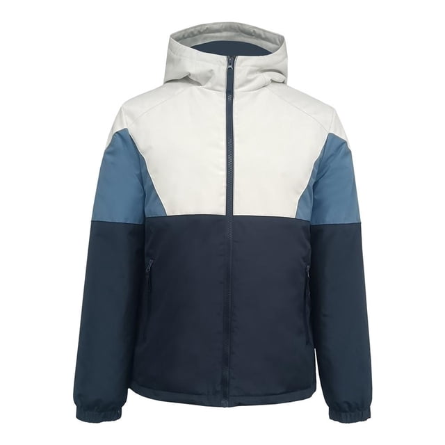 chamarra george para hombre en bloques con capucha Azul: vista frontal centrada de chamarra con cierre y capucha, bloques blanco en hombros, azul claro en parte superior de mangas y azul marino en torso; bolsillos laterales con cierre, puños elásticos y tela ligera para uso diario; también se usa como capa ligera en viajes cortos.