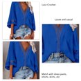 thumbnail image 3 of Top de ganchillo de encaje de Color liso para mujer, blusa holgada informal a la moda con cuello en V, camisa hueca para fiesta en la playa, 3 of 4