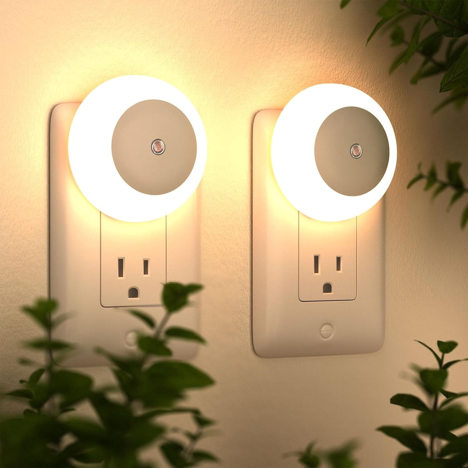 BIBEARBIBEAR Night Lights Plug into Wall, Night Light, Dusk to Dawn Sensor, White Led Night Light 0.5W, 8 Pack Nightlight for Adults, Bedroom, Bathroom, Hallway, Kitchen
