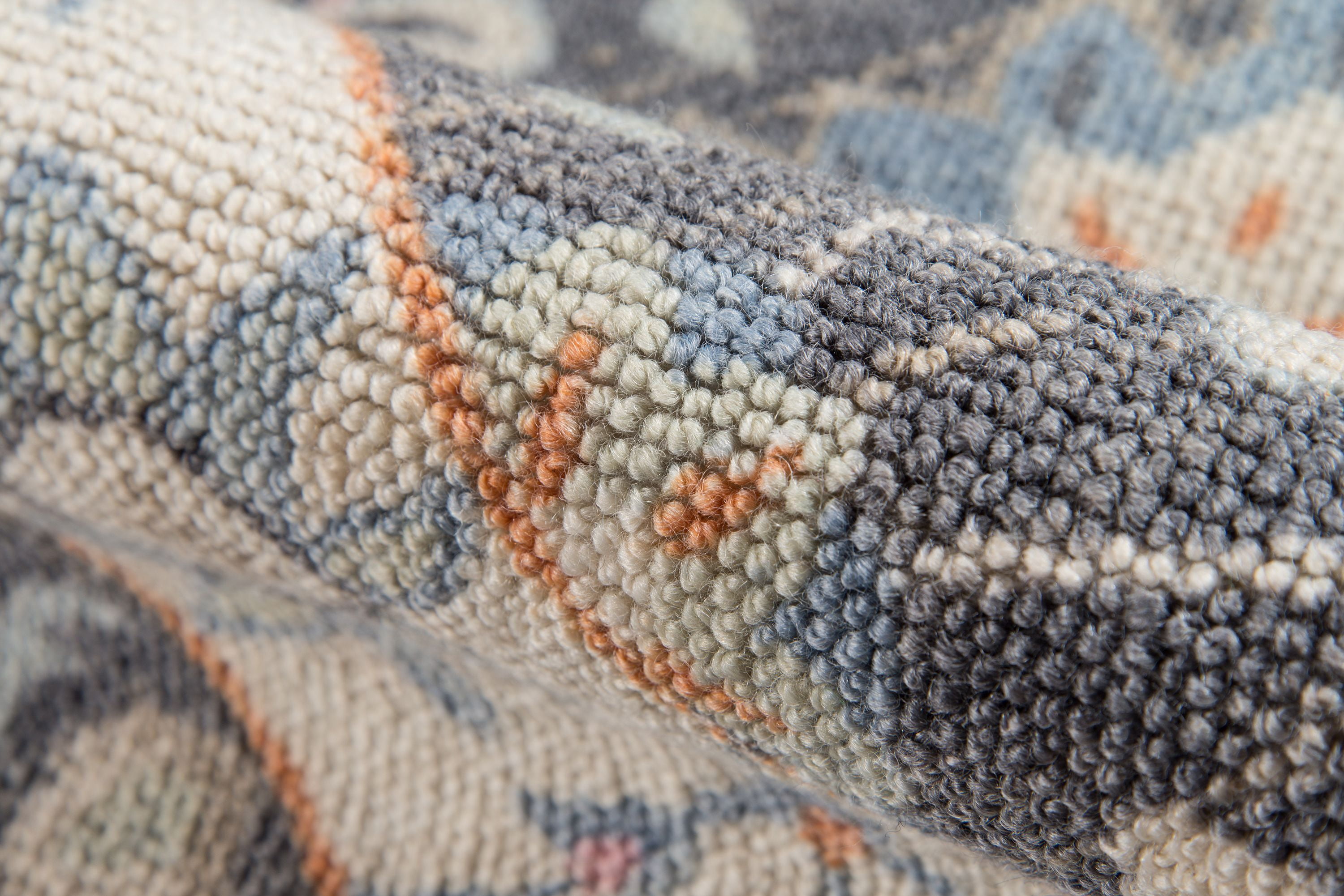 Momeni Anatolia Machine Made Wool and NylonCharcoal Area Rug 2' X 3'