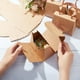 thumbnail image 3 of Paquete de 20 cajas de regalo plegables de papel kraft para dulces, con asa de cinta., 3 of 5