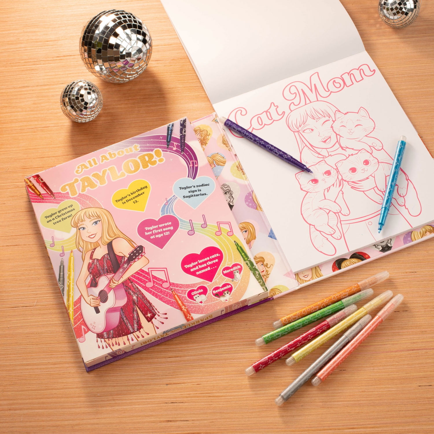 Sparkle with Taylor! a Glitter Coloring Kit, 64 pages (Hardcover)