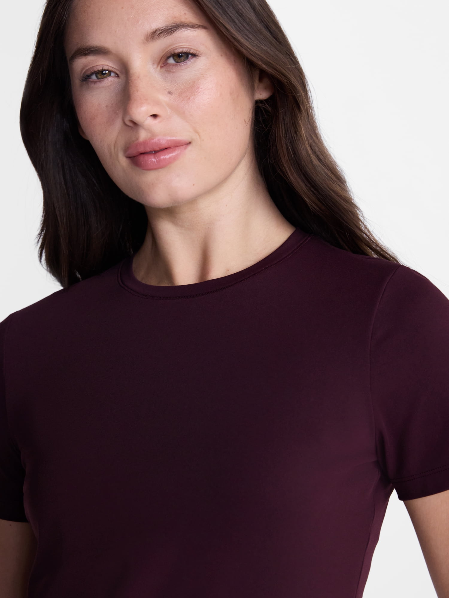 Avia Women's and Women's Plus SoftSculpt Tee with Short Sleeves, Sizes XS-4X
