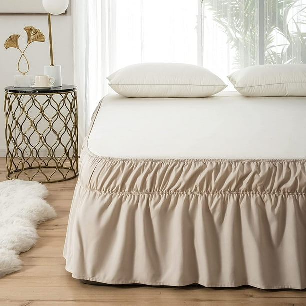1pc Simple Style Ice Silk Solid Color Bed Cover With Smooth Satin Surface,  Skin-friendly & Dust-proof Bedding For Bedroom
