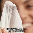 thumbnail image 3 of Neutrogena Makeup Remover Wipes and Face Cleansing Towelettes, Plastic Case, 25 Ct, 3 of 8