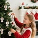 thumbnail image 4 of Colgante de árbol de Navidad de goma suave | Adorno de PVC para decoración de árbol | Accesorio para fiestas en interiores | Decoración navideña colgante para la pared de la chimenea del hogar, 4 of 6