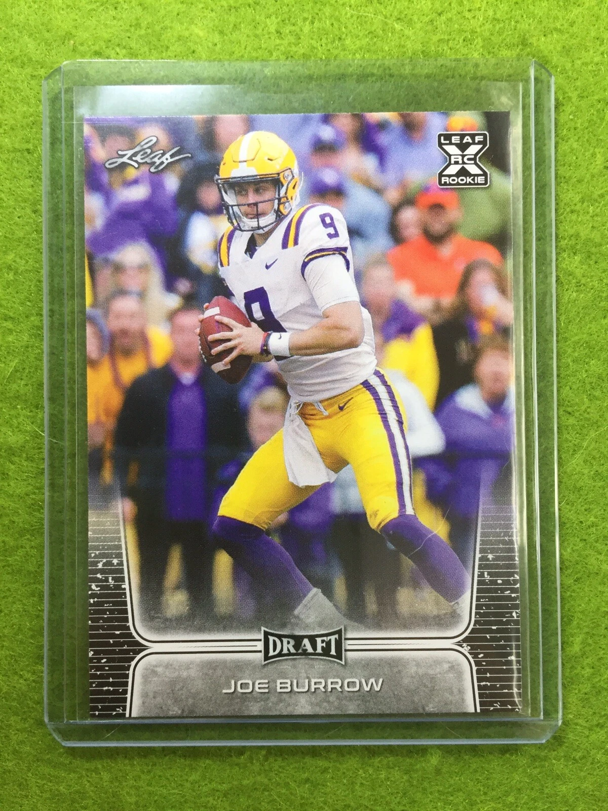 JOE BURROW ROOKIE CARD JERSEY #9 LSU RC 2020 Leaf Football CINCINNATI BENGALS