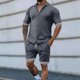 thumbnail image 2 of Mangas de Mano para Hombres, Color Sólido Botón de Solapa de Manga Corta Cardigan Y Pantalones Cortos Conjunto de Traje Deportivo Hecho de Poliéster, Conjunto de Traje para Hombre, 2 of 6