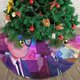 thumbnail image 3 of Falda para árbol de Navidad de Rick y Morty, suave y divertida, decoración navideña navideña de granja de 30", 3 of 4