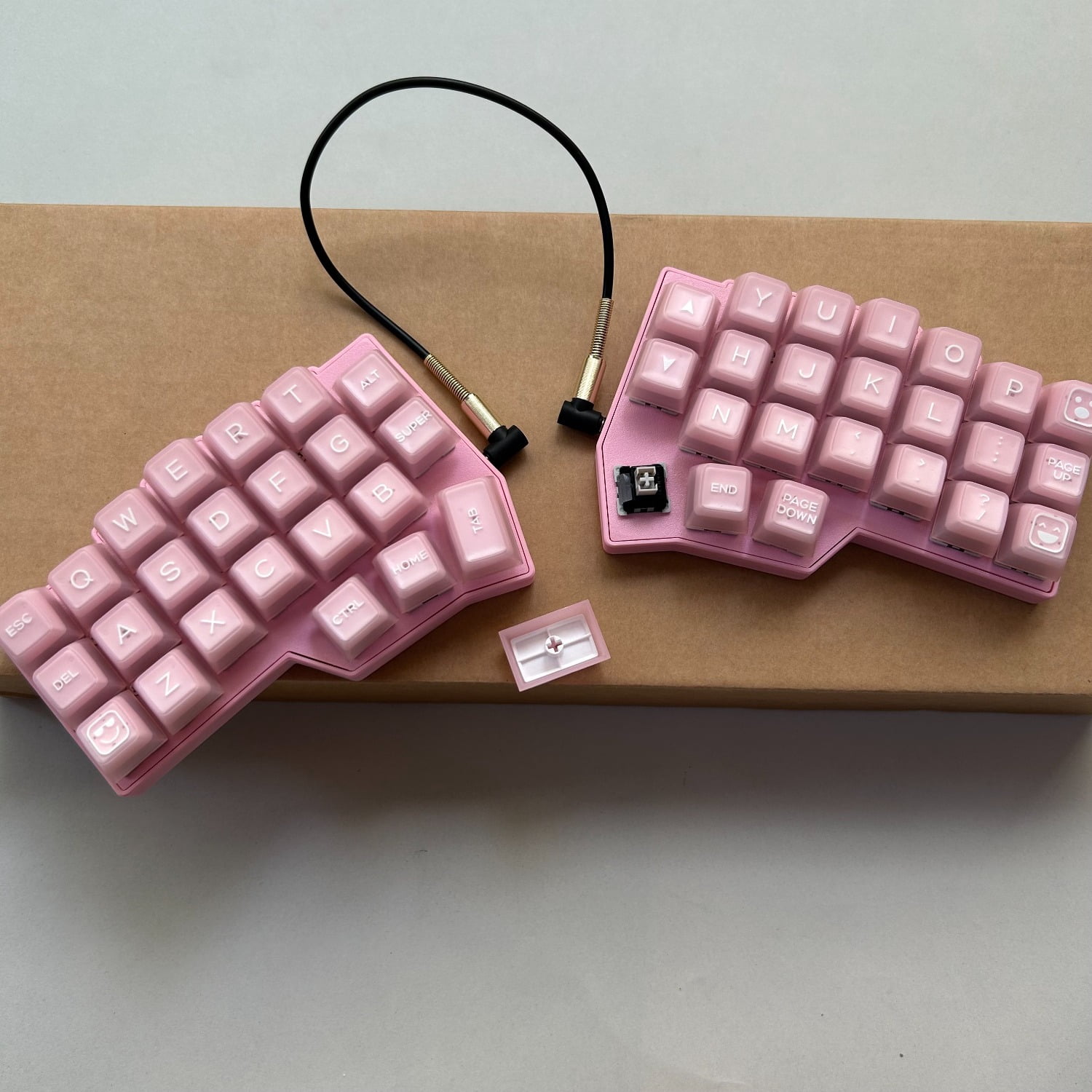 Corne V4 Split Keyboard with Keycaps and Switches Included, Hot-Swappable Ergo Design, RGB Backlight