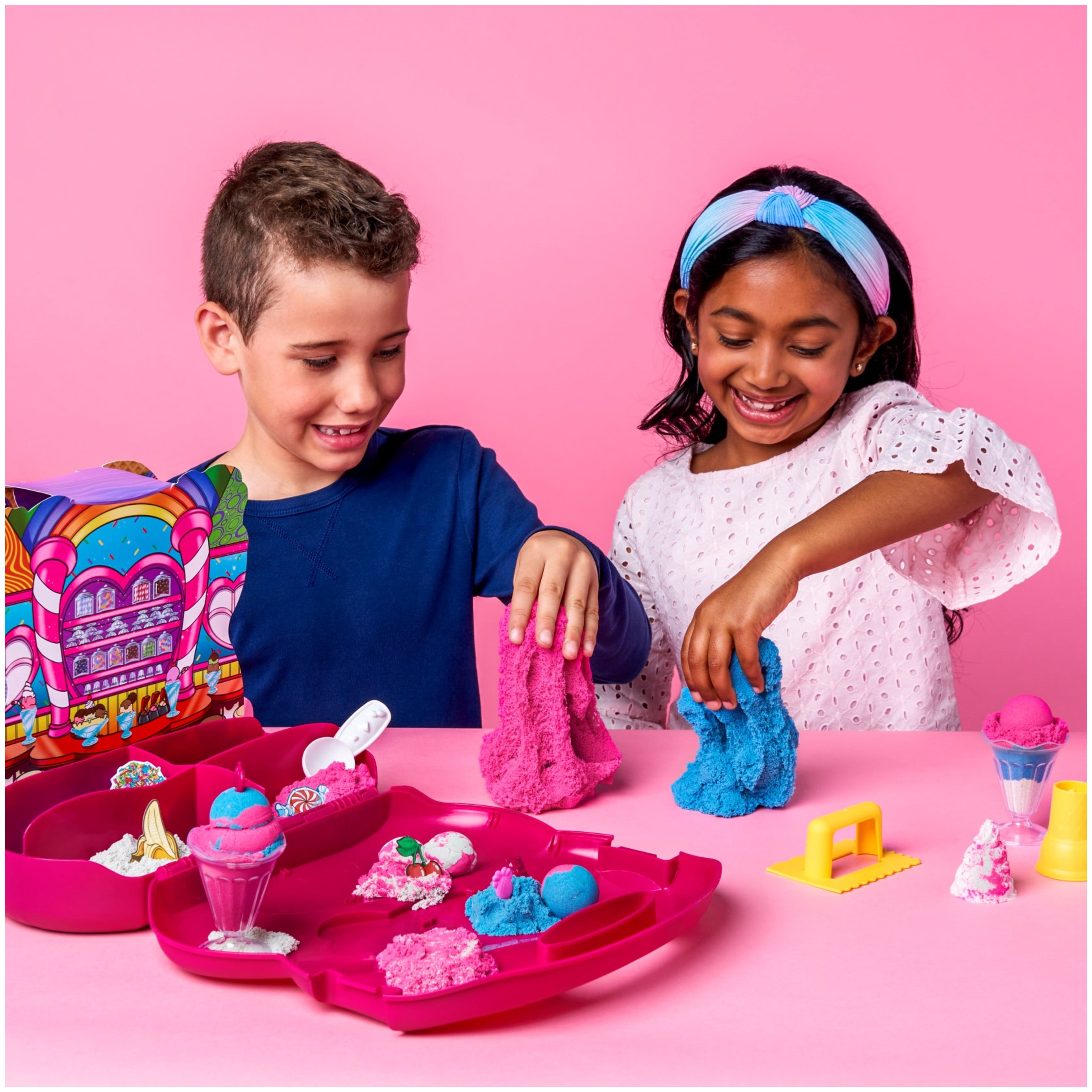  Kinetic Sand Scents, Ice Cream Treats Playset with 3