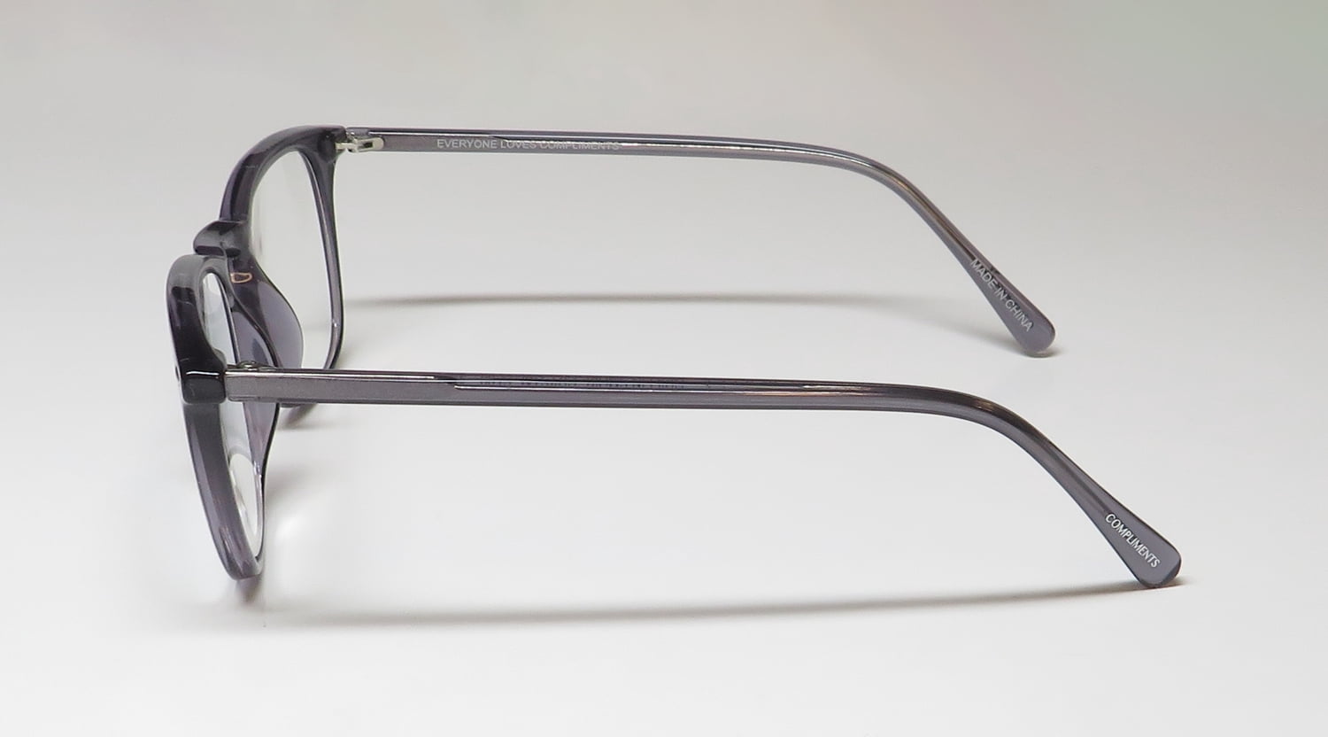 DIFF COMPLIMENTS GRIFFIN BLUE LIGHT LENS READING GLASSES/READERS PREMIUM BRAND