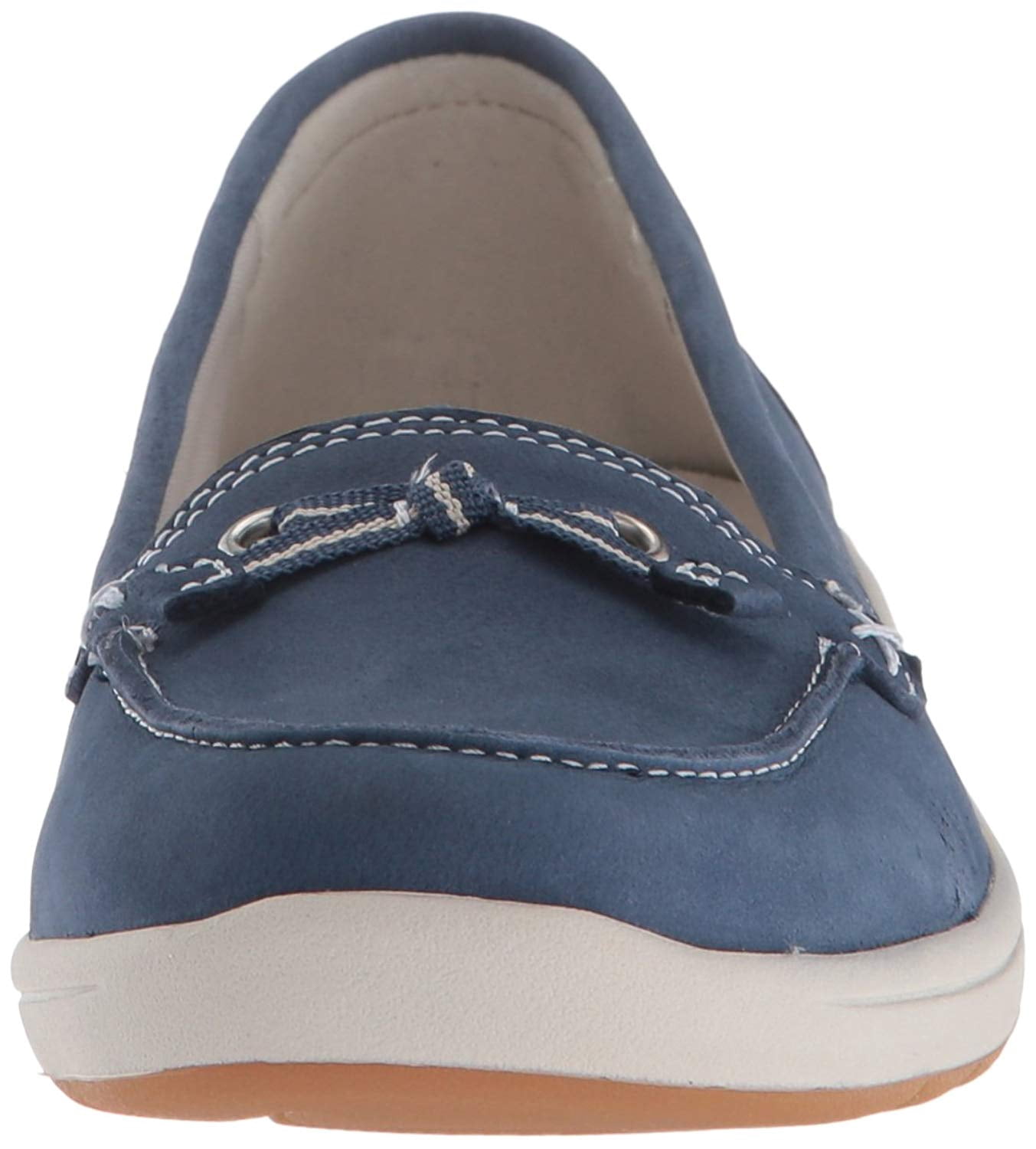easy spirit boat shoes