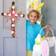 thumbnail image 4 of Decoraciones de Pascua, adornos de Pascua, regalos de Pascua, decoraciones de Pascua para exteriores e interiores, adornos de plástico para patio, hogar, mesa, adornos de primavera, cruz de Pascua., 4 of 5