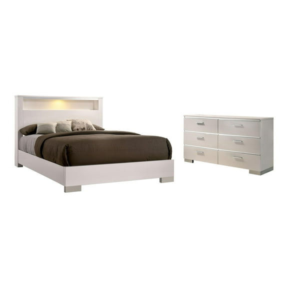 Furniture of America Quaker 2pc White Solid Wood Bedroom Set - Cal King Dresser