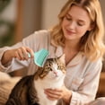 thumbnail image 3 of Peigne de Toilettage pour Animaux en Forme de V pour Chats et Chiens avec Manche TPR Durable Réduction des Poils Longs et Courts Usage Intérieur Extérieur, 3 of 4
