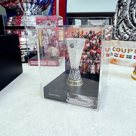 U E F A Europa League Championship Trophy 8 cm Metal Trophy with 2025 Tottenham Hotspur-Display Case Christmas Halloween Gifts.