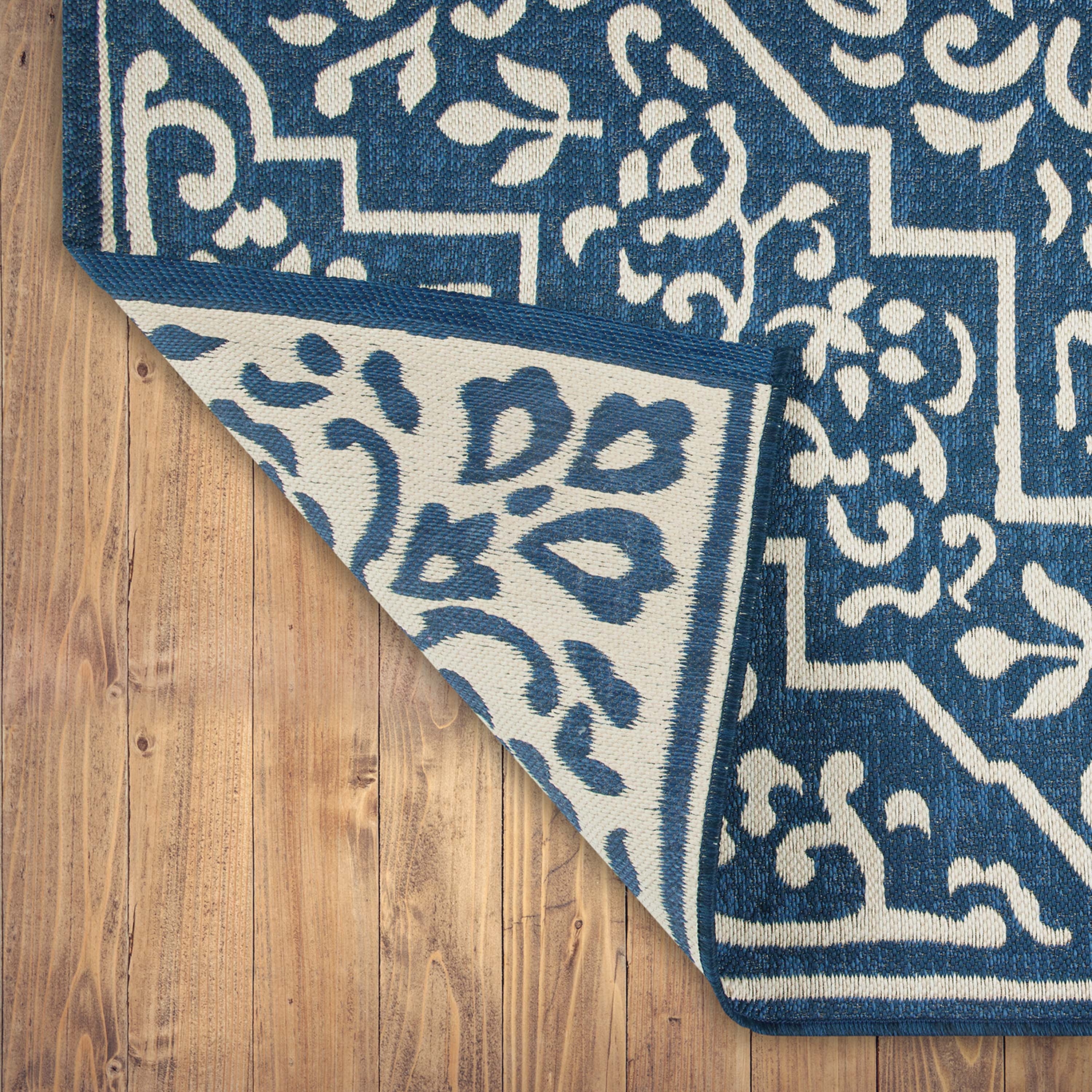 Mainstays 5' x 7' Blue Traditional Medallion Outdoor Rug