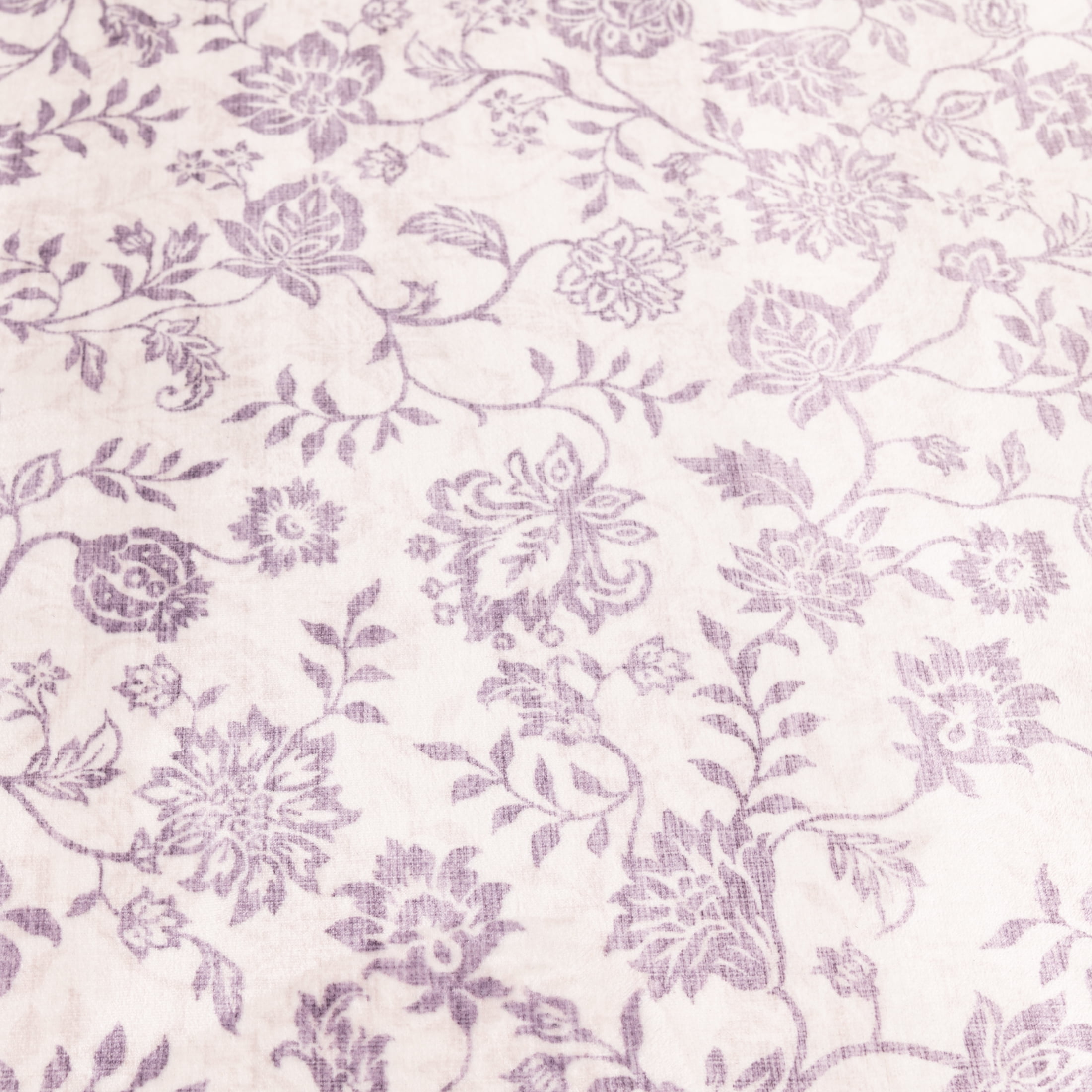 Mainstays Lavender Floral Faux Fur Indoor Accent Rug, 36"x56"