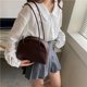 thumbnail image 2 of Bolso de hombro con textura tipo concha, bolso de mano de moda retro para mujer, bolso de hombro con textura, tendencia 2025, 2 of 5