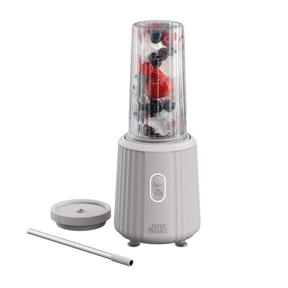Thyme & Table 900 W 25 oz Single Serve Blender with Tritan Vessel, Smart Seal Lid and Straw, 6-Point Stainless Steel Blade, Sand White