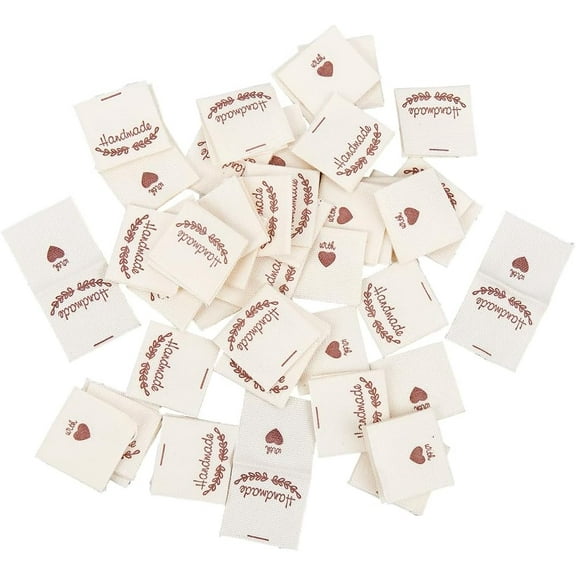 100Pcs Handmade Fabric Labels Bulk White Cotton Embroidered Woven Embossed Sewing Sew on Clothing Tags Hand Made Label for Clothes Dolls Hats Scarfs Sewing Decorations DIY Crafts