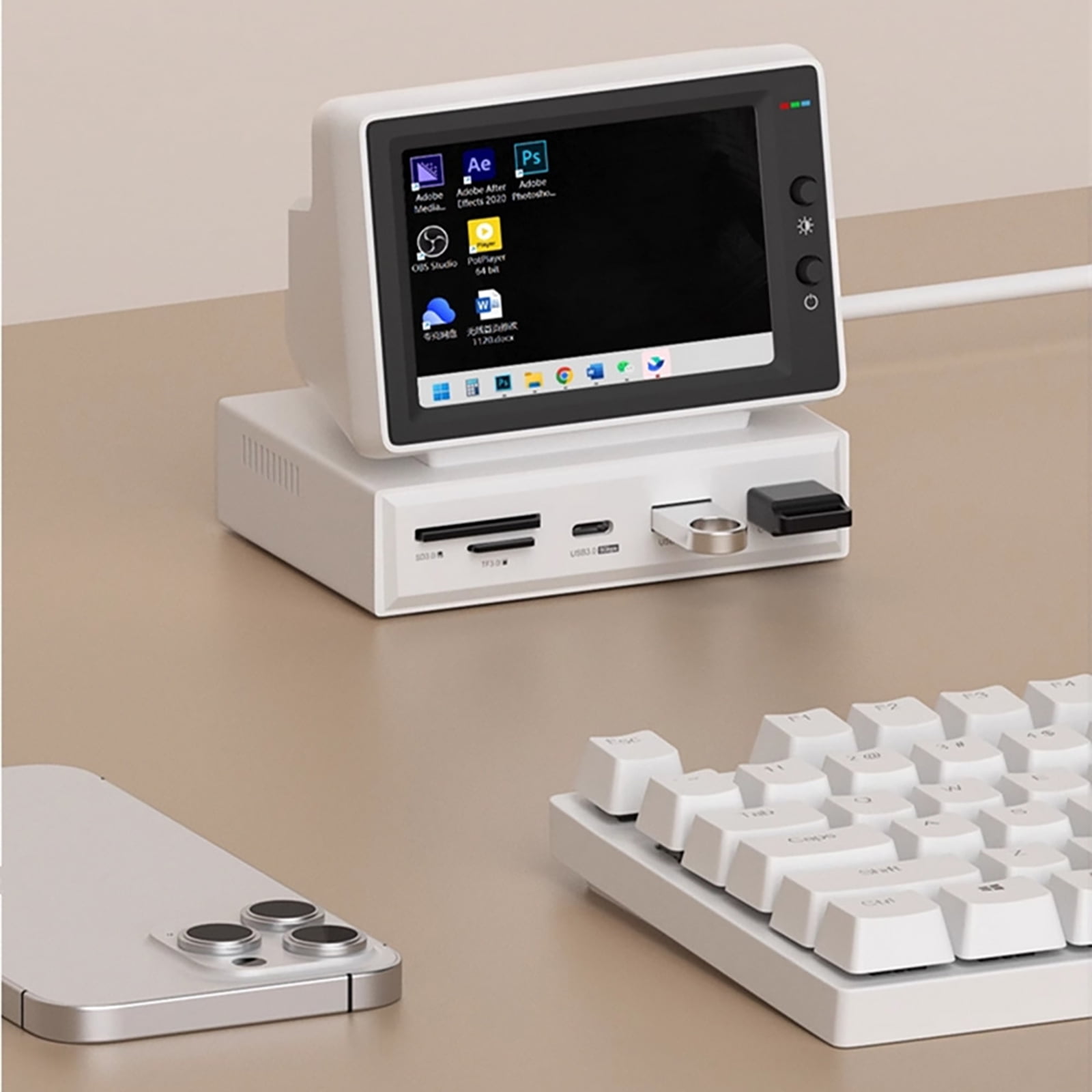 Versatile USB Hub with Wide Viewing Angle IPS Screen for Laptops/Desktops and External Device Connectivity