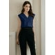 thumbnail image 2 of Blusa EVALESS sin mangas con cuello en V plisada para mujer azul marino L, 2 of 5