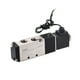 thumbnail image 1 of Válvula solenoide de control eléctrico de aire 4V110-06 DC12V 5 vías 2 posiciones rosca G de 1/8" tipo de actuación internamente pilotado simple, 1 of 4