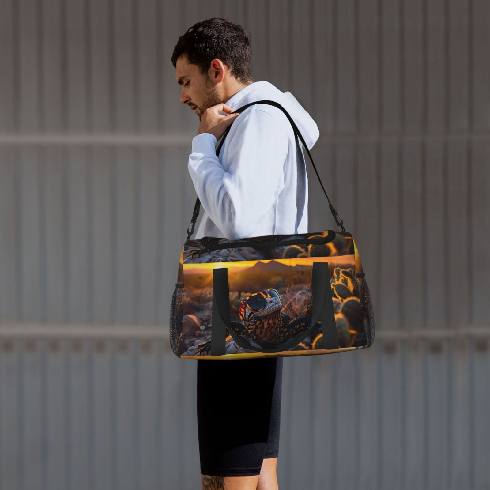 Fuzoiu Lizard With Sunglasses Sunset Print Travel Duffle Bag,Carry On Tote Bags,Duffel Bag,Sport Gym Bag, Hospital Bag for Labor and Delivery, Overnight Bag,Luggage Bag