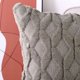 thumbnail image 4 of Paquete de 2 fundas de almohada decorativas de terciopelo de lana corta de felpa suave funda de cojín de estilo lujoso funda de almohada para sofá dormitorio cuadrado Ofspeizc CZJJ-ZC19-2, 4 of 7