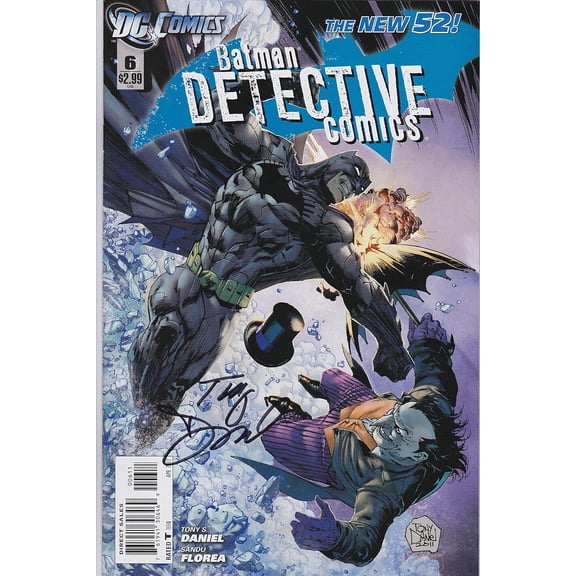Batman Detective #6 Signed by Tony Daniel VF/NM