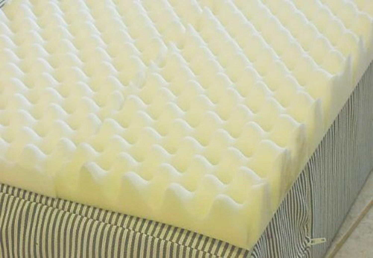 4 inch Foam Twin Bed Pad Mattress Egg Crate Overlay Topper 72 L X 34 W