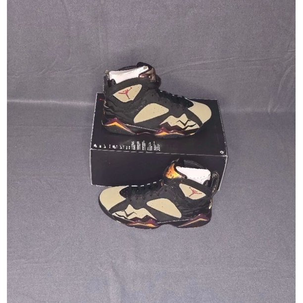 N I-K-E A i r-Jor-dan 7 VII Retro SE Black Olive Limited Edition DN9782-001 Msrp $210