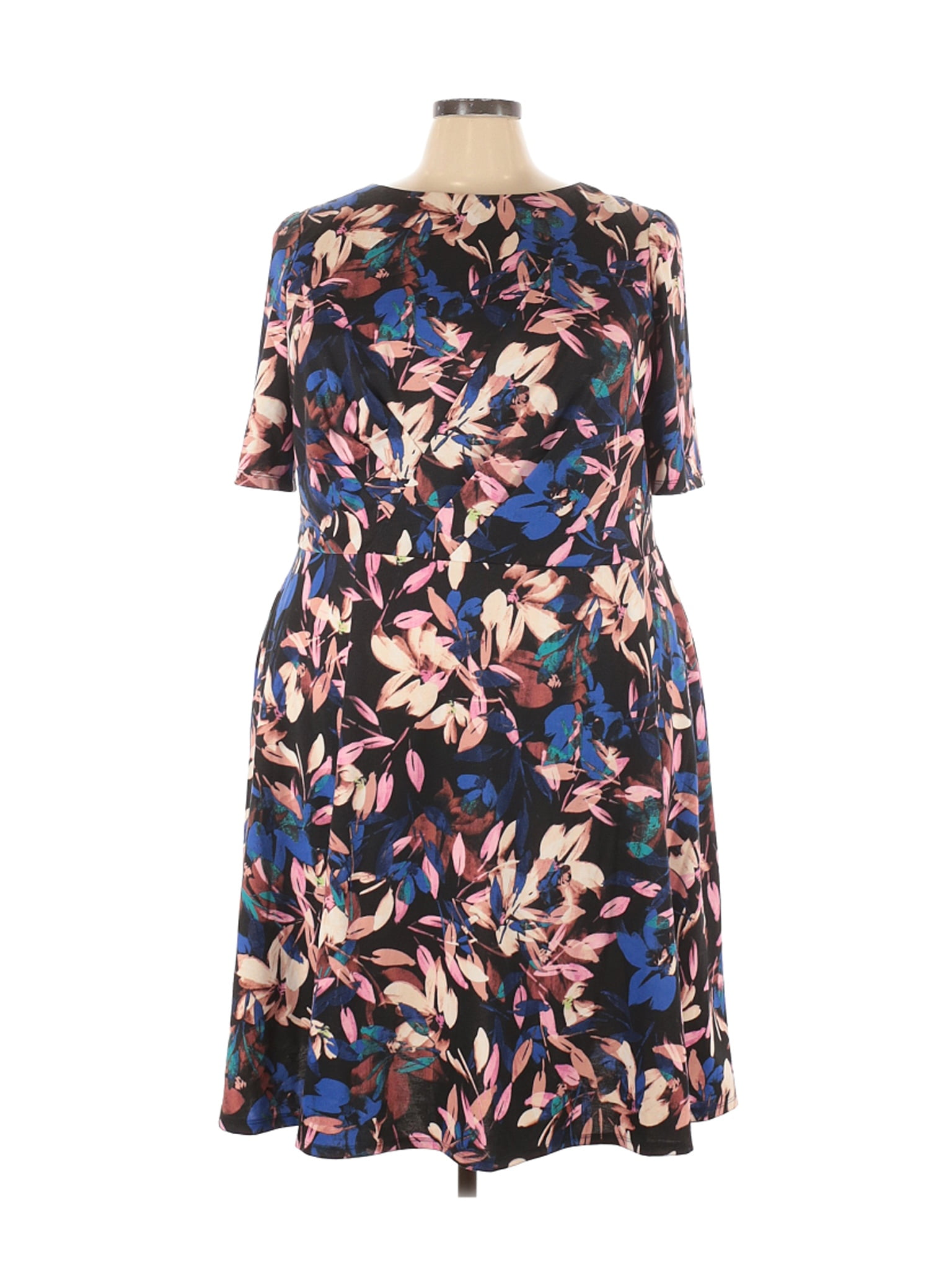 22 dress size