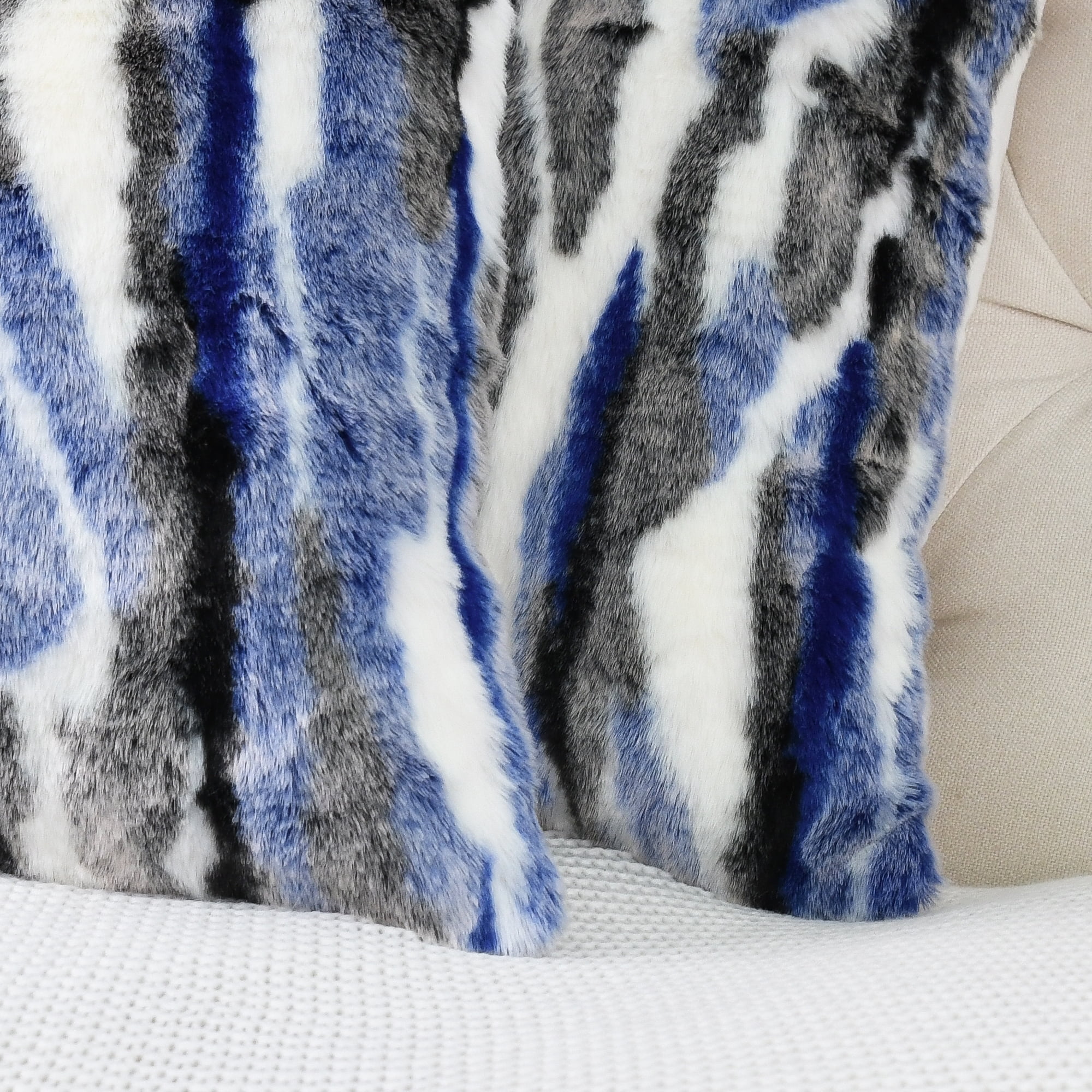 Home Soft Things Multi Jacquard Faux Fur Throw Pillow Cover 2pcs Set - Blue