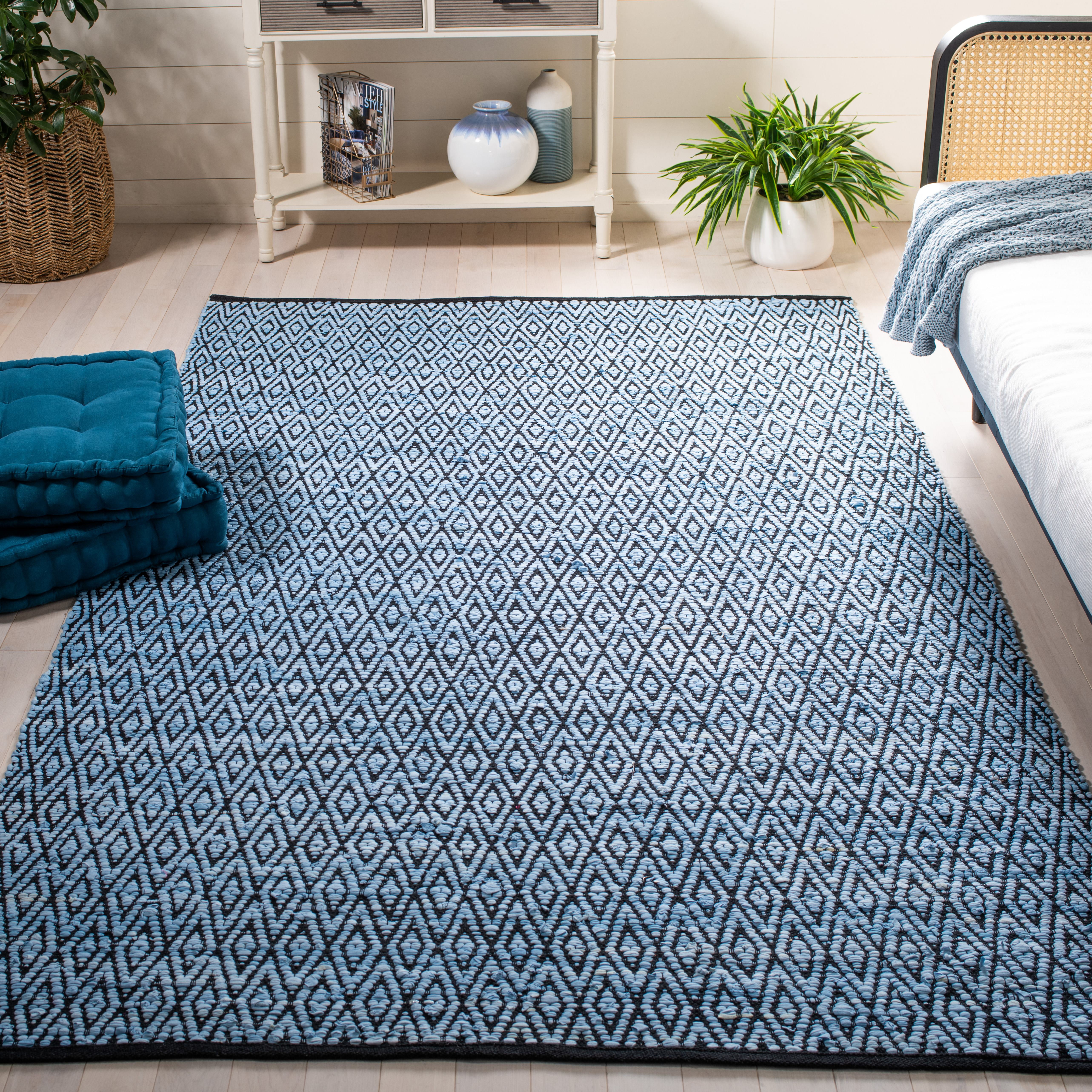 SAFAVIEH Montauk Carina Diamond Area Rug, Green/Black, 6' x 9'