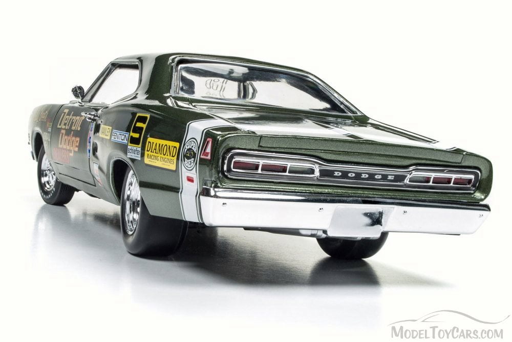 1969 Dodge Coronet Super Bee, Green - Auto World AW234 - 1/18 Scale Diecast  Model Toy Car