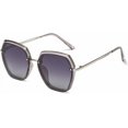 thumbnail image 1 of Men Polarized Retro Fashion Sunglasses Outdoor Sunshade Beach (Color : B, Size : Medium), 1 of 4