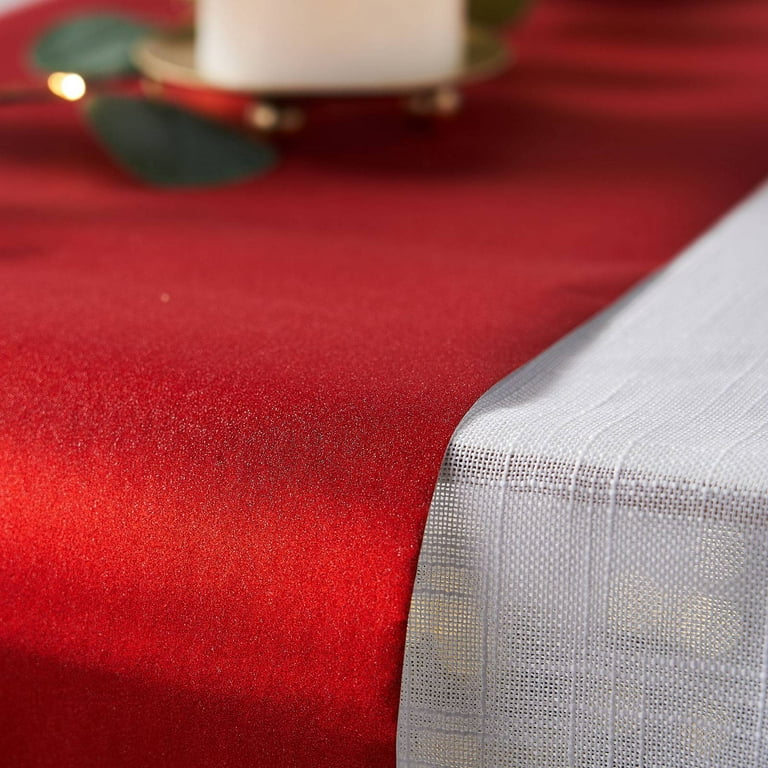 Efavormart 9Ft Burgundy Glitter Paper Table Runner Roll, Disposable Table  Runner for Morden Stylish Wedding Party Holiday Celebration Table Setting