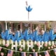 thumbnail image 1 of Decoración de la fiesta del Día de la Independencia Patriótica | Ramas de tela sintética rojo, blanco, azul | Bayas realistas de cinco puntas | Centro de mesa versátil | Ligereza | 1 Pieza | 35cm, 1 of 6