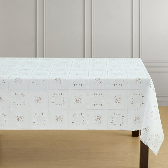 Floral Lace-Inspired 3-Yard Cut-to-fit Vinyl Tablecloth/Table Protector
