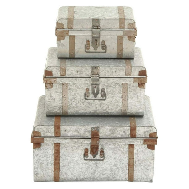 DecMode Polished Galvanized Metal Trunks Set of 3