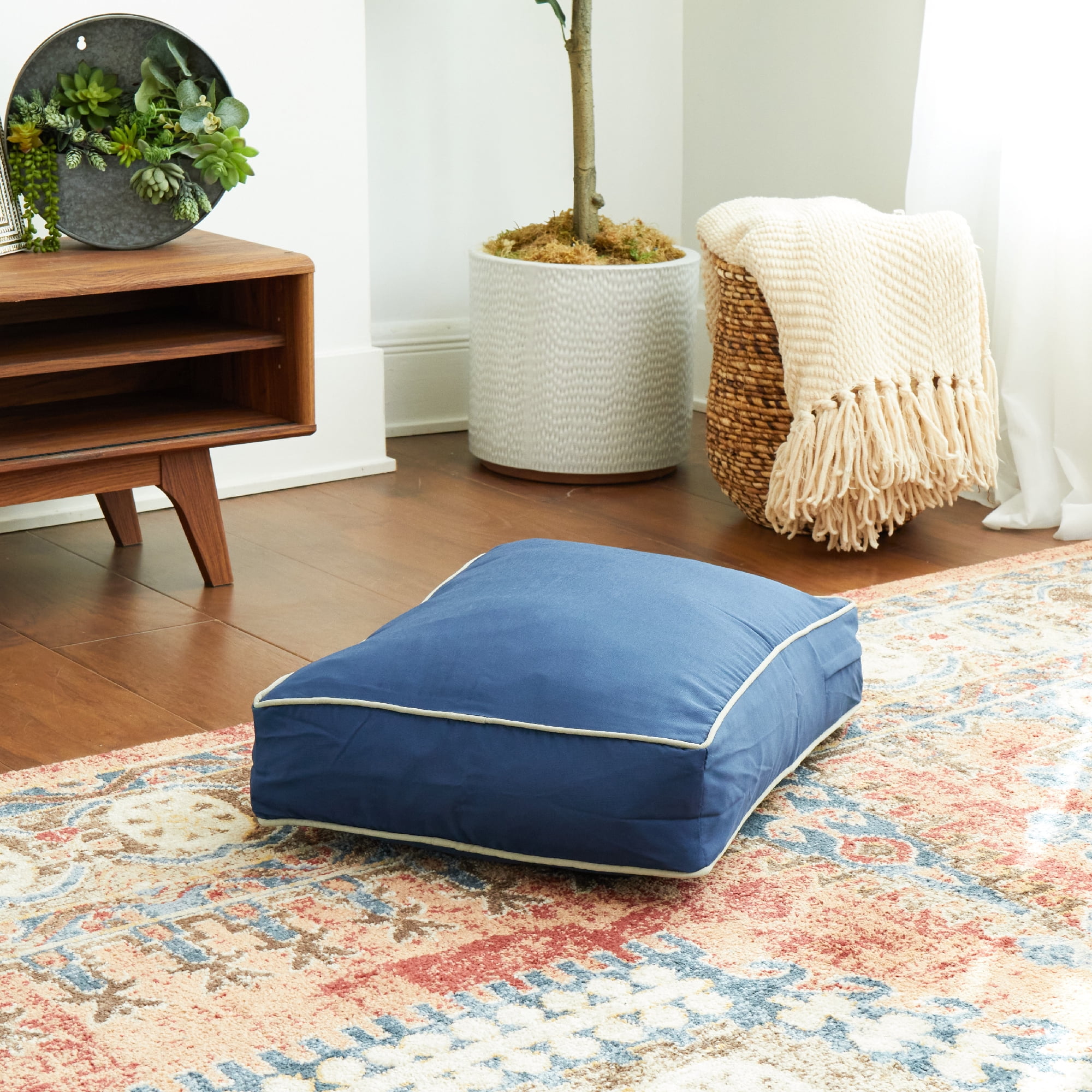 Happy Hounds Casey Indoor/Outdoor Pillow Style Dog Bed, Navy, Extra Small (24 x 18 in.)