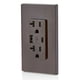 thumbnail image 4 of Enchufe de pared Leviton de 20 A a prueba de manipulaciones con USB-A&C, 4 of 4