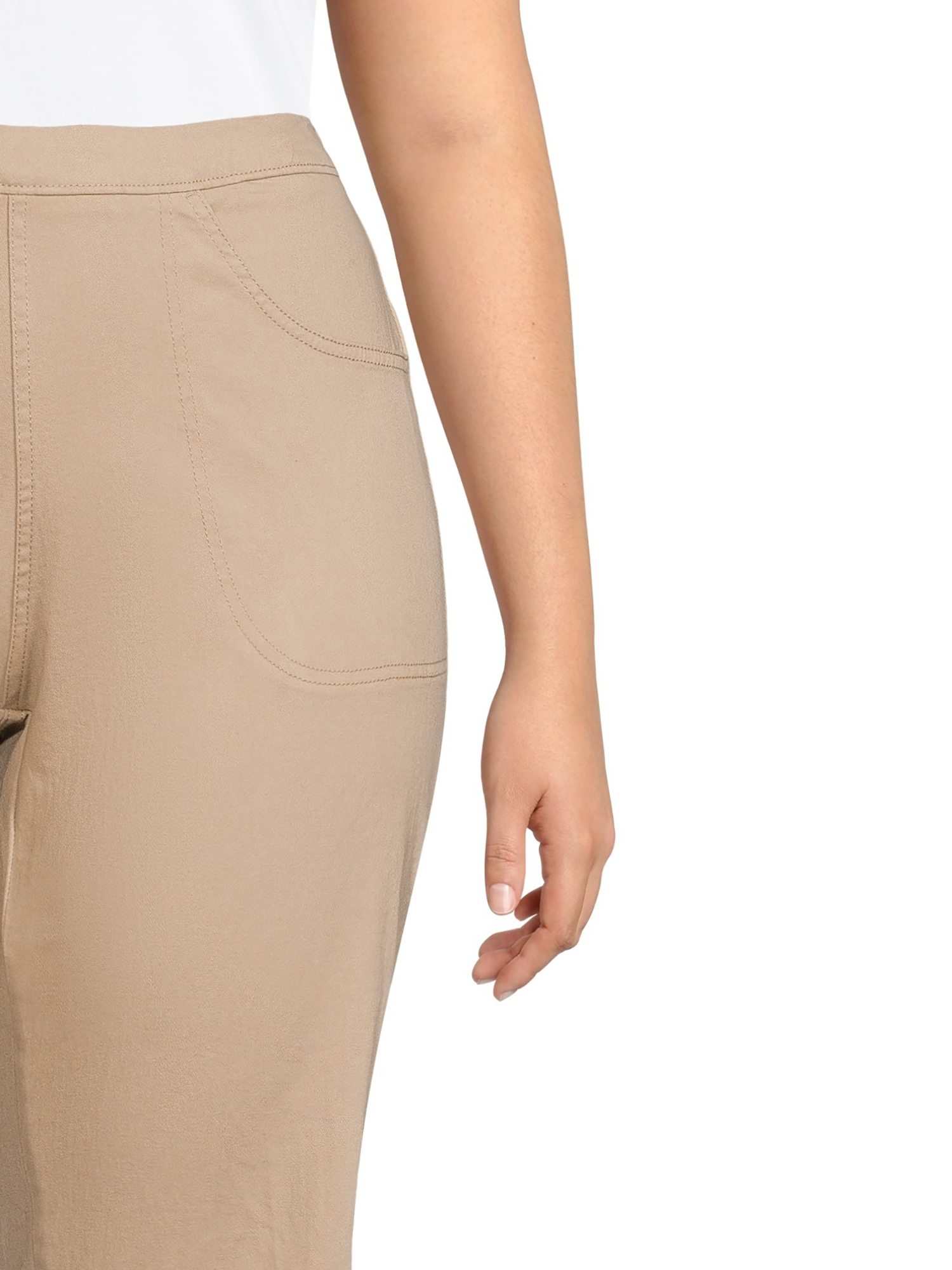 Just My Size Women's Plus Size Pull On 2 Pocket Stretch Capri - image 2 of 6